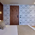 Valis Coast Residences