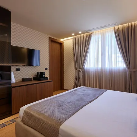 Valis Coast Residences Aparthotel 3*