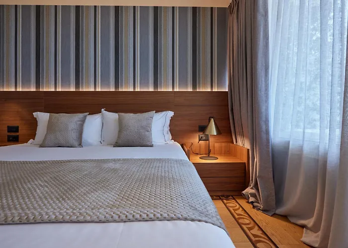 Valis Coast Residences Wlora