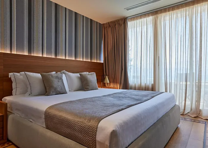 Valis Coast Residences 3* Wlora