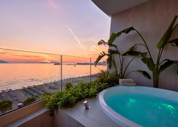 Valis Coast Residences Wlora