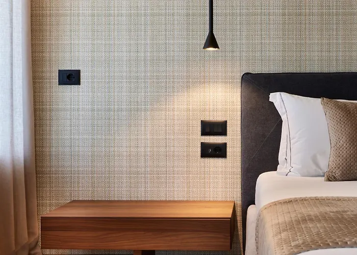 Valis Coast Residences 3* Wlora