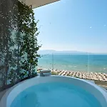 公寓式酒店 Valis Coast Residences 3*