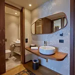 公寓式酒店 Valis Coast Residences 3*