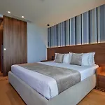 公寓式酒店 Valis Coast Residences 3*